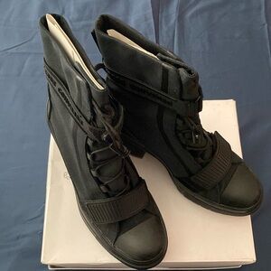 Chuck Taylor Converse Boots